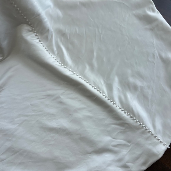 Bridal Gown - Picture 4 of 7